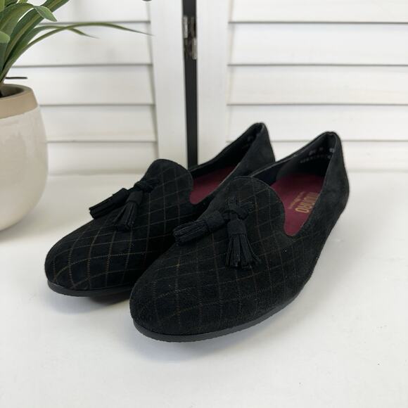Munro 8.5 M Tallie Tassel Loafers Quilted Slip On Flats Black Brown Comfort Shoe - Picture 1 of 10